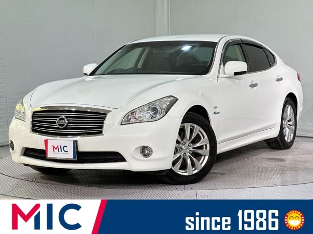 NISSAN FUGA HYBRID 2013