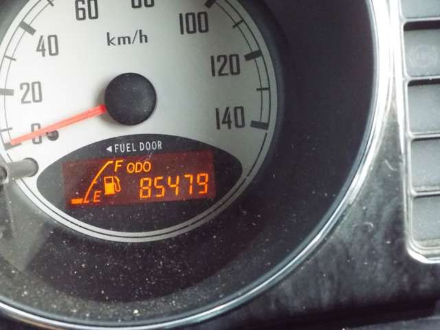 DAIHATSU MIRA GINO 2003