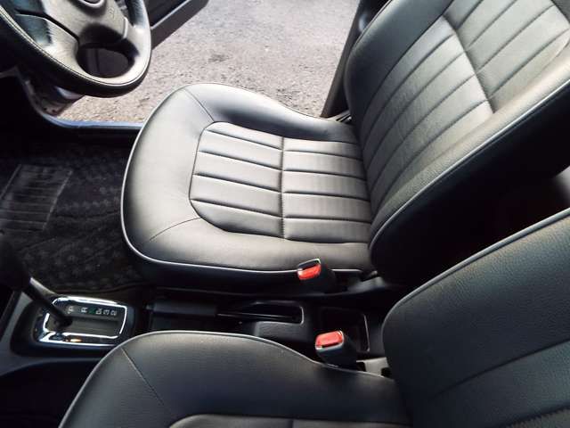 DAIHATSU MIRA GINO 2003