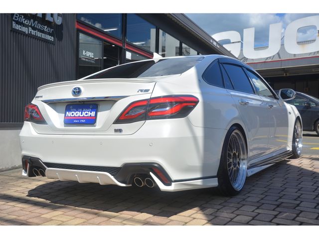 TOYOTA CROWN sedan hybrid 2018