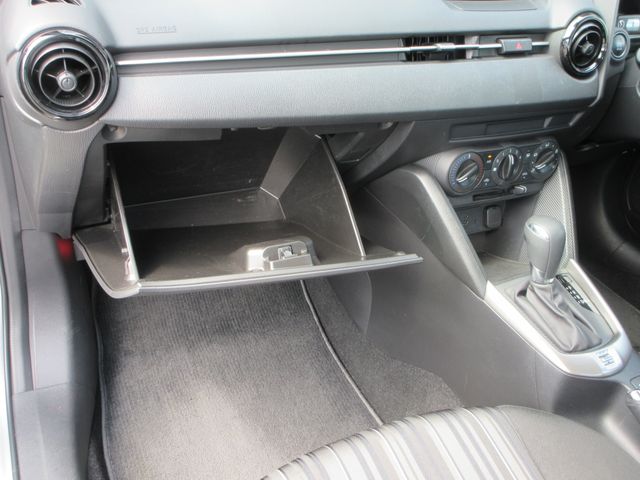 MAZDA MAZDA2 2022
