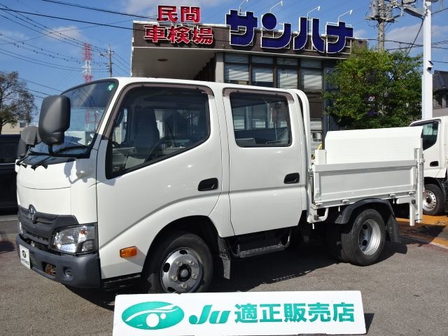 TOYOTA DYNA 2019