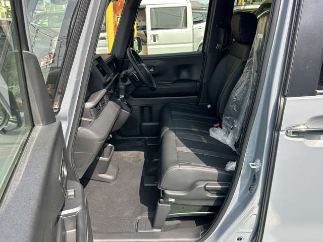 HONDA N BOX CUSTOM 2025