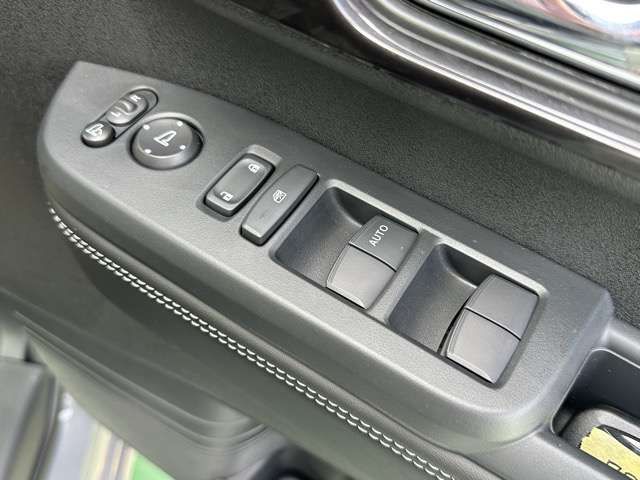 HONDA N BOX CUSTOM 2025