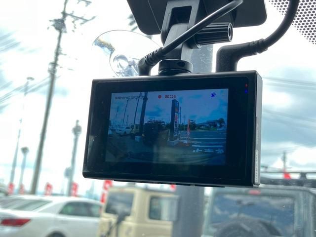 TOYOTA VOXY 4WD 2019