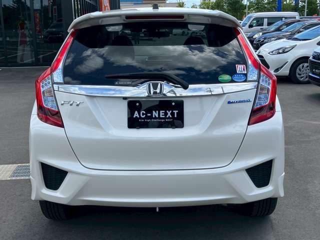 HONDA FIT HYBRID 2016