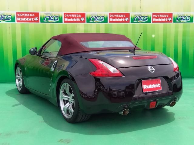 NISSAN FAIRLADY Z roadstar 2010