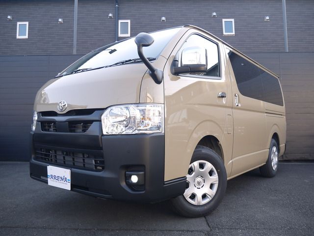 TOYOTA HIACE van 2WD 2025
