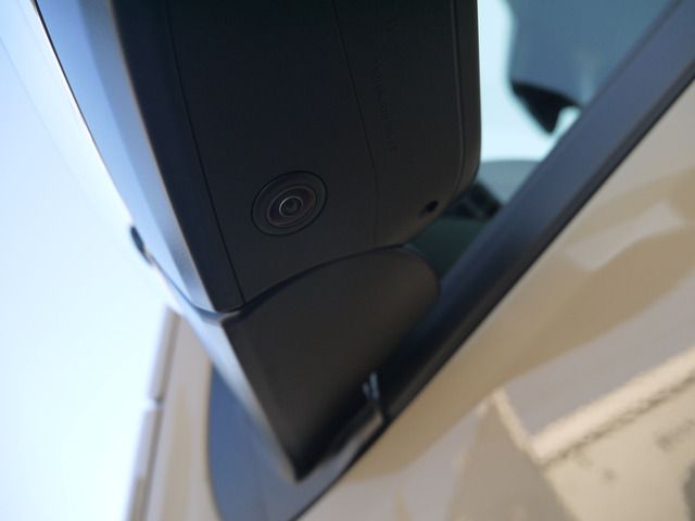 TOYOTA HIACE van 2WD 2025