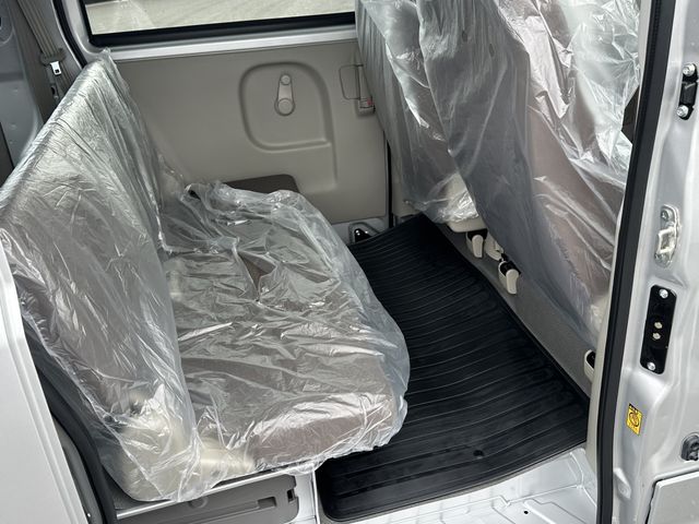 SUZUKI EVERY van 2025