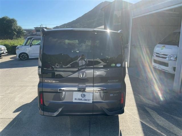 HONDA STEPWAGON SPADA HYBRID 2021