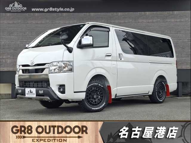 TOYOTA HIACE van 4WD 2025