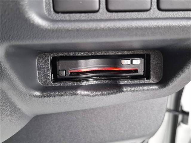 TOYOTA HIACE van 4WD 2025