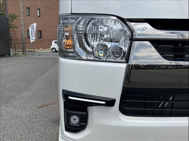 TOYOTA HIACE van 2WD 2025