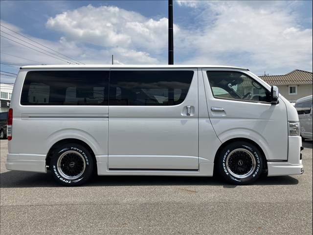 TOYOTA HIACE van 2WD 2025