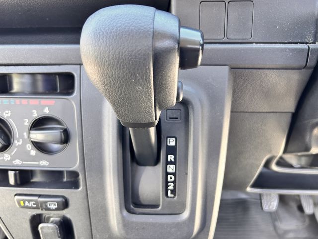 DAIHATSU HIJET CARGO 2020