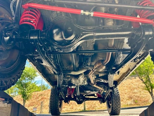 SUZUKI JIMNY 4WD 2011