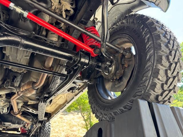 SUZUKI JIMNY 4WD 2011