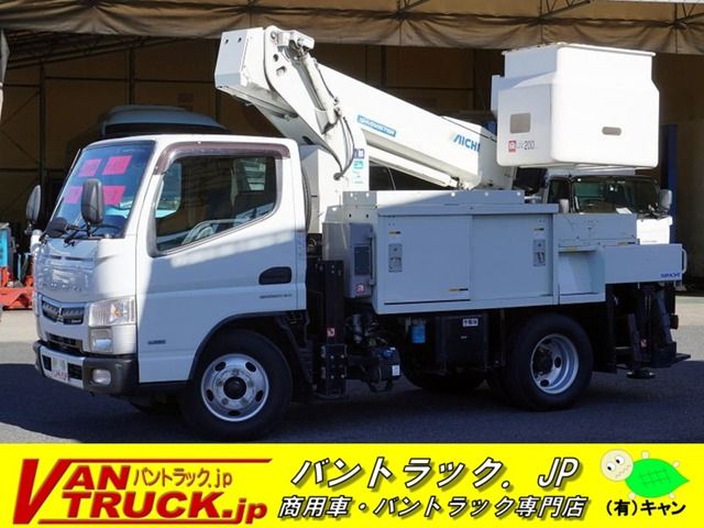 MITSUBISHI CANTER 2018