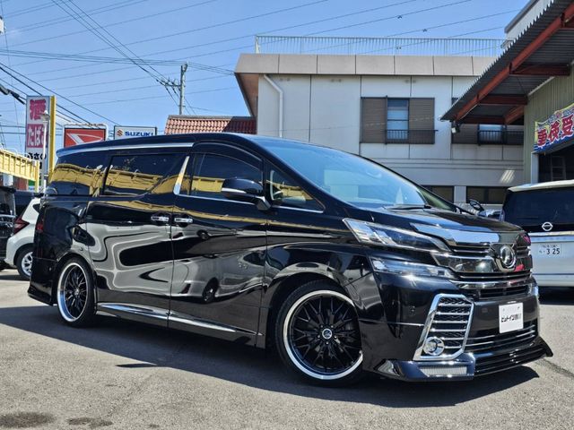 TOYOTA VELLFIRE 2016