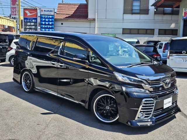 TOYOTA VELLFIRE 2016