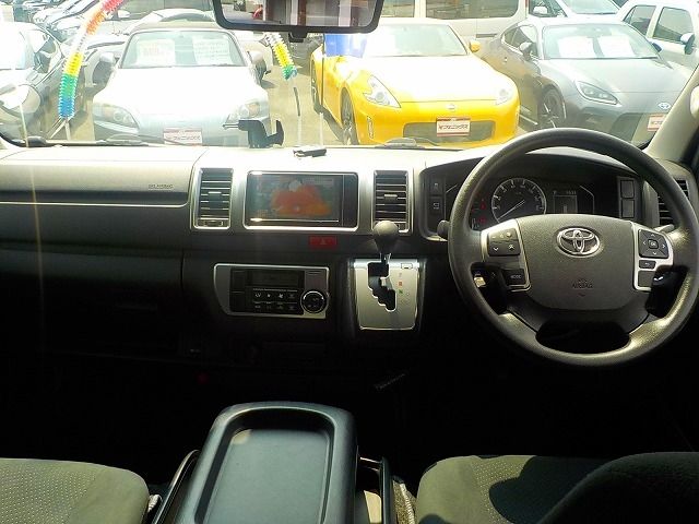 TOYOTA HIACE van 2WD 2021