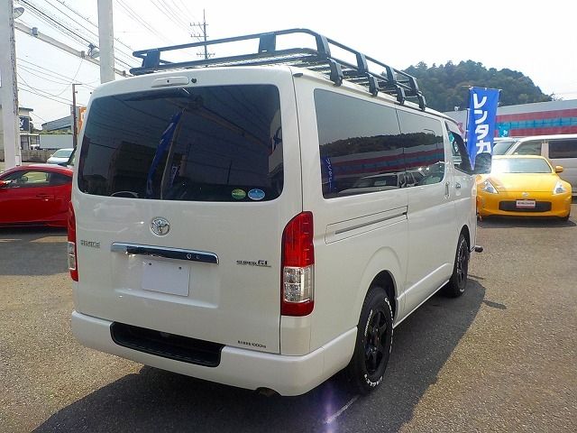 TOYOTA HIACE van 2WD 2021