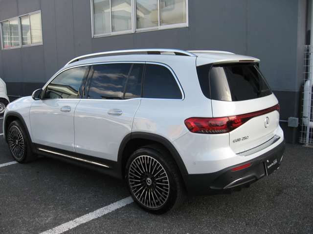 MERCEDES BENZ MERCEDES BENZ EQB 2024