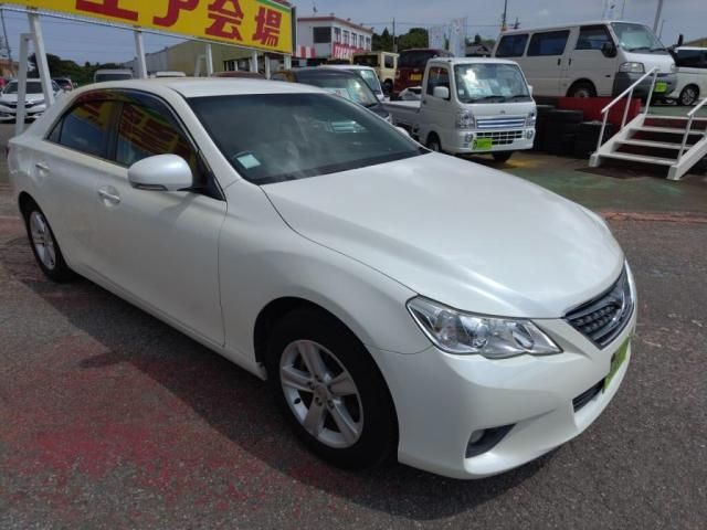TOYOTA MARK X 2012