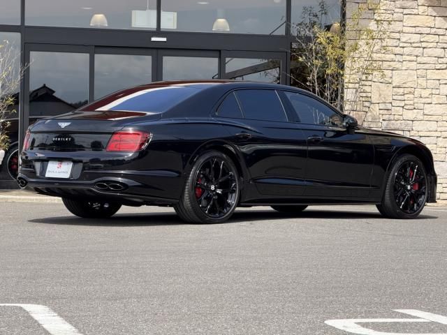 BENTLEY BENTLEY 2023