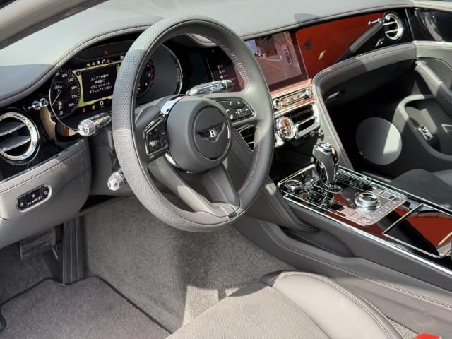 BENTLEY BENTLEY 2023