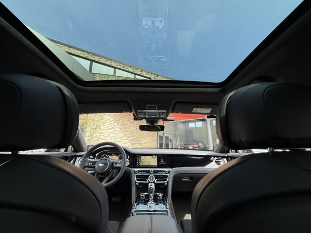 BENTLEY BENTLEY 2023