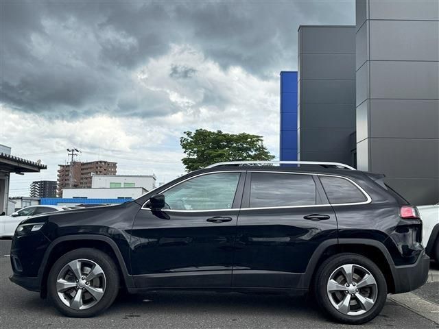 JEEP JEEP CHEROKEE 2019