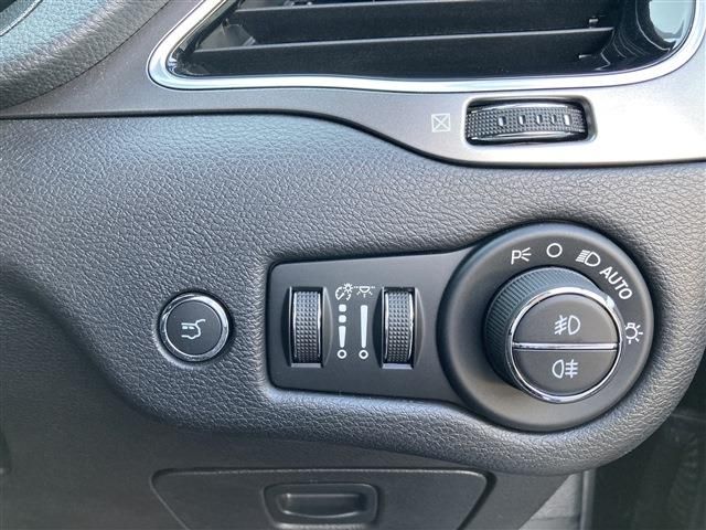 JEEP JEEP CHEROKEE 2019