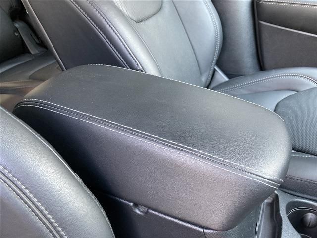 JEEP JEEP CHEROKEE 2019