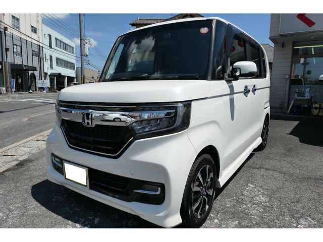 HONDA N BOX CUSTOM 2018