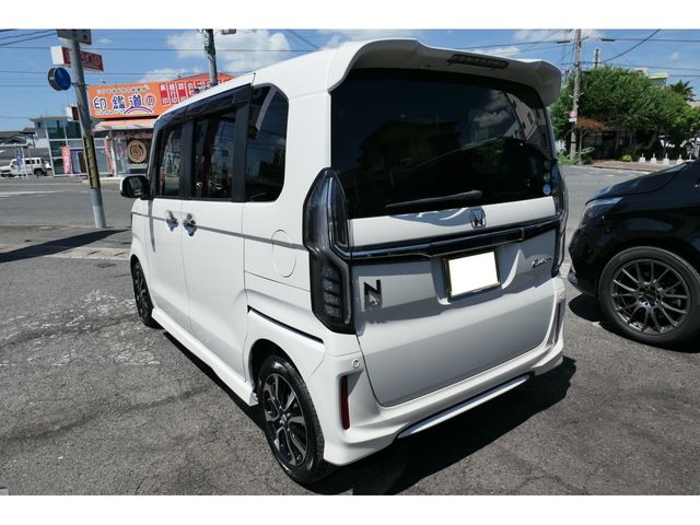 HONDA N BOX CUSTOM 2018