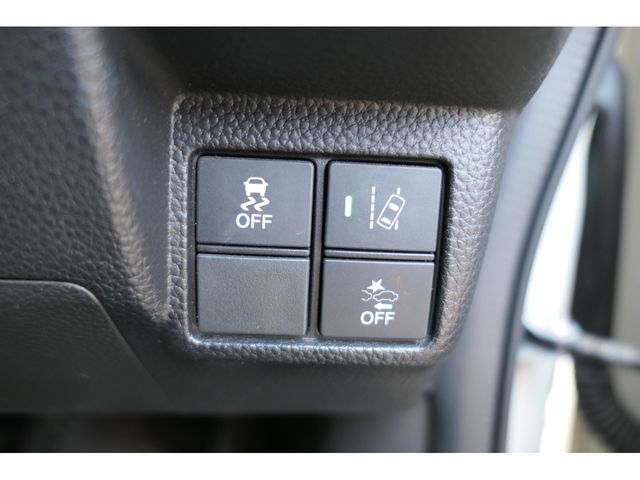 HONDA N BOX CUSTOM 2018