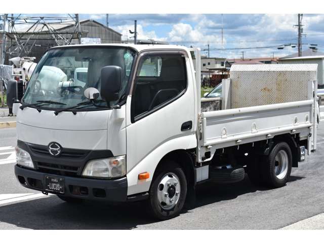 HINO DUTRO 2012