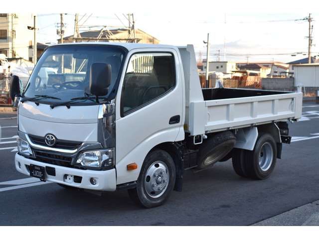 TOYOTA DYNA 2017