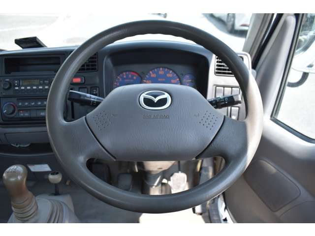 MAZDA TITAN DUSH 2007