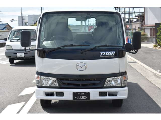 MAZDA TITAN DUSH 2007