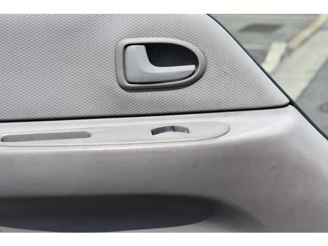 MAZDA TITAN DUSH 2007