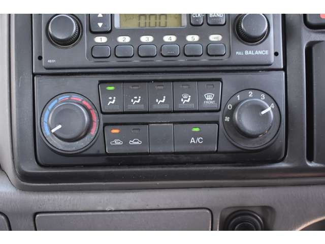 MAZDA TITAN DUSH 2007