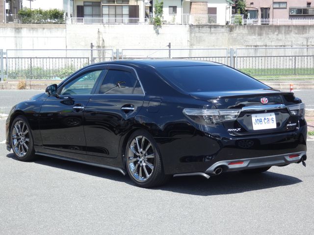TOYOTA MARK X 2017