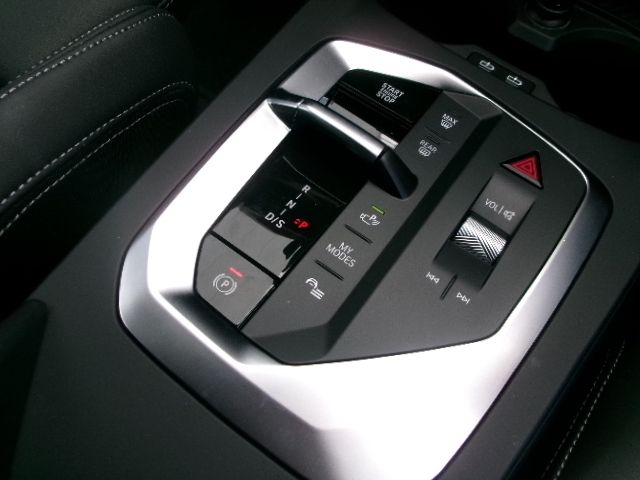 BMW BMW 1series 2025