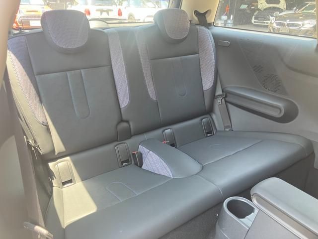 BMW MINI COOPER 2024