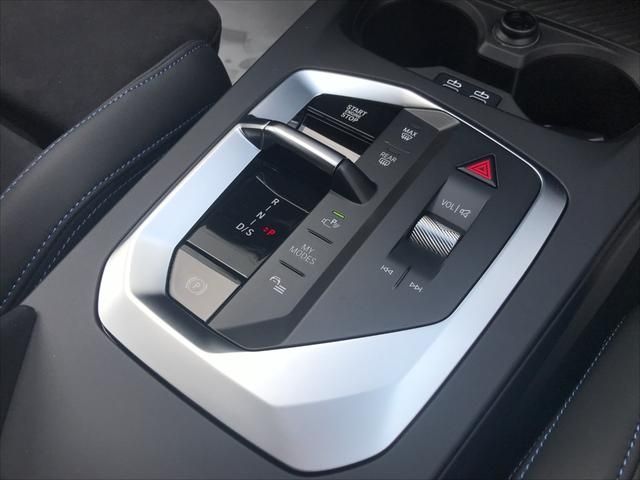 BMW BMW 1series 2025