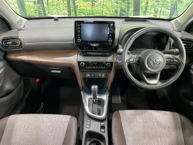 TOYOTA YARIS CROSS HYBRID 2022