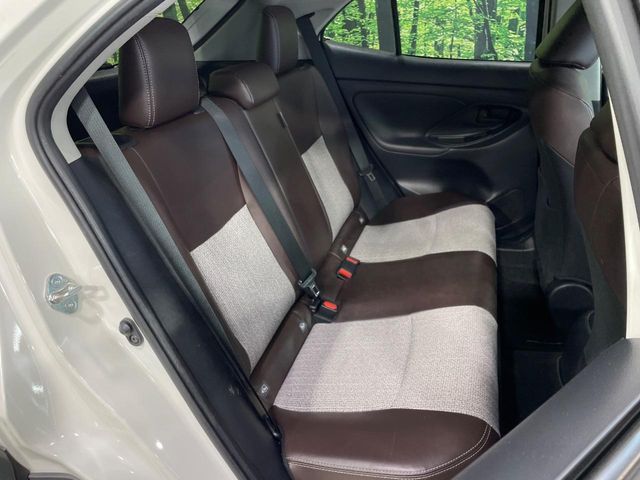 TOYOTA YARIS CROSS HYBRID 2022